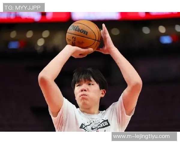 杨瀚森上半场未获出场机会罗威短暂登场仅10分钟表现如何 杨瀚森上半场未获出场机会罗威短暂登场仅10分钟表现如何