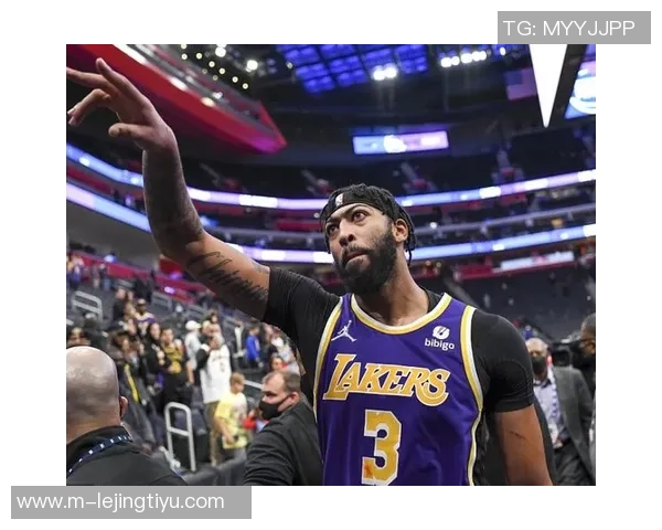 莱夫利谈三分球和篮板：不求频繁出手但希望每场稳定贡献