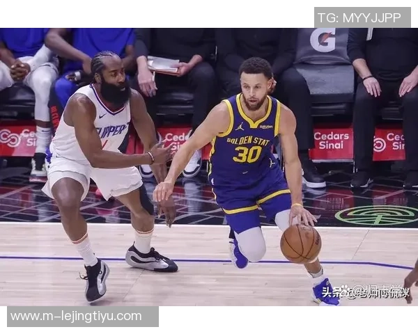 25到26赛季快船成历史最老球队勇士潜在首发创下平均年龄新纪录