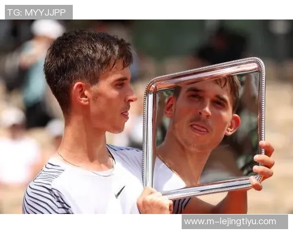 意大利足球传奇迪诺佐夫谈国家队收视率低于网球现象的深刻思考 意大利足球传奇迪诺佐夫谈国家队收视率低于网球现象的深刻思考