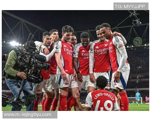 多支球队关注阿森纳右后卫本怀特英超及欧洲市场热度上升 多支球队关注阿森纳右后卫本怀特英超及欧洲市场热度上升